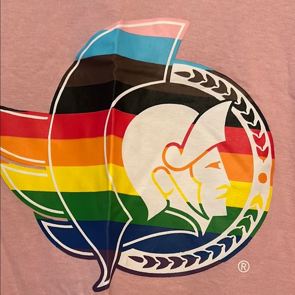 NWOT Retro Pink Short Sleeve Tee with Tropical Graphic - Picture 3 of 4